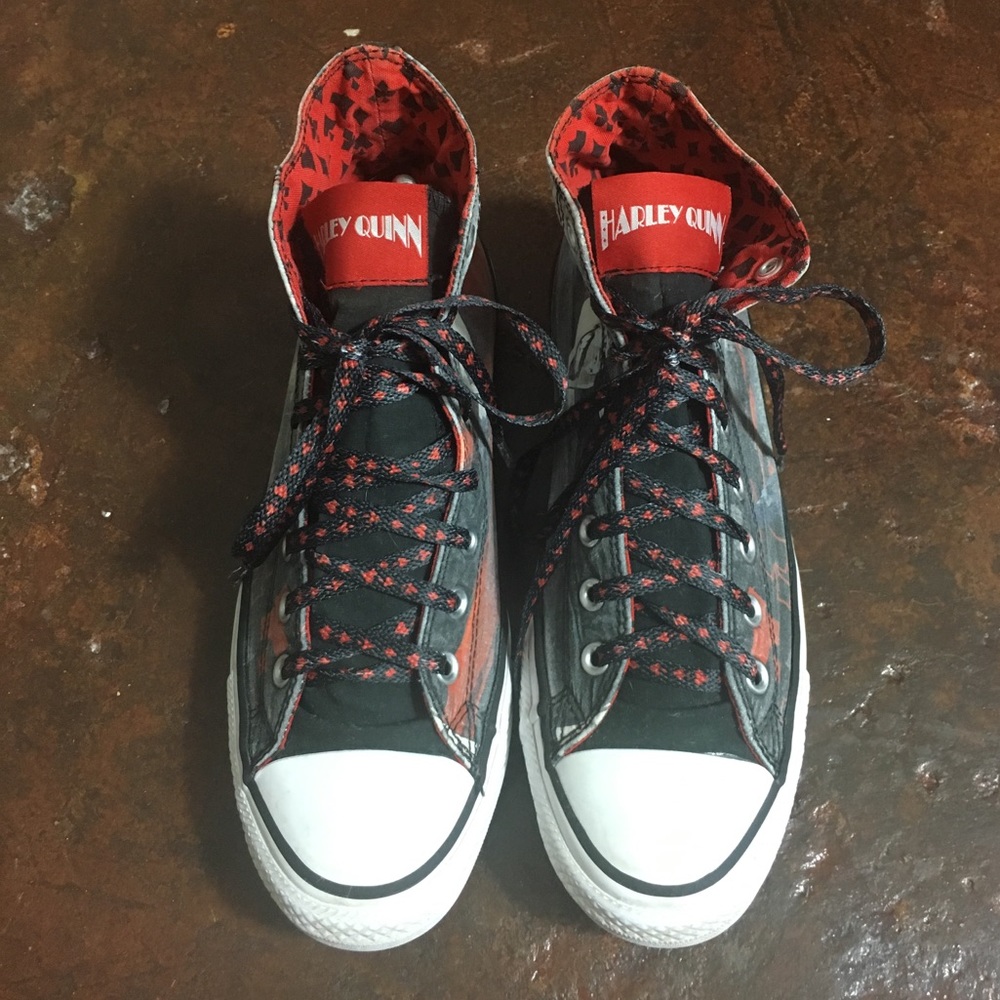 Converse Harley Quinn high top sneakers